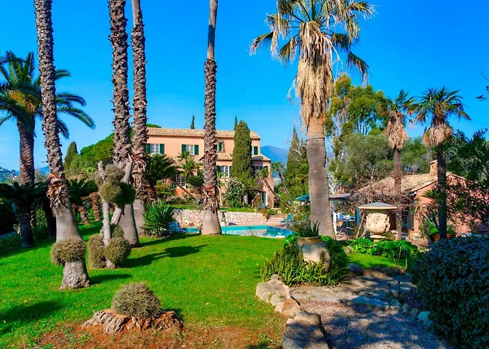 La Cicaliera 10, Emma Villa *