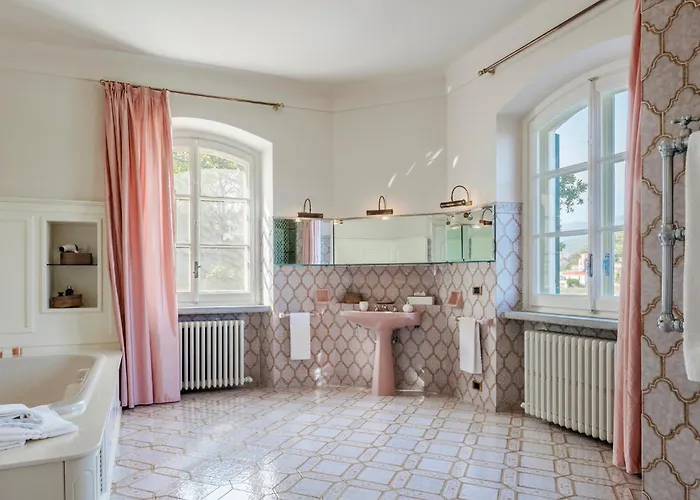 Villa La Cicaliera 10, Emma